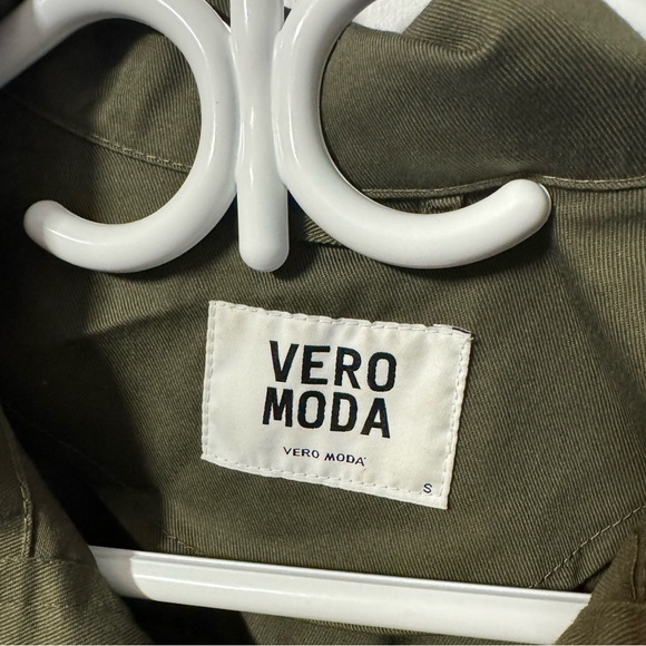 Vero Moda coat - Picture 2 of 3
